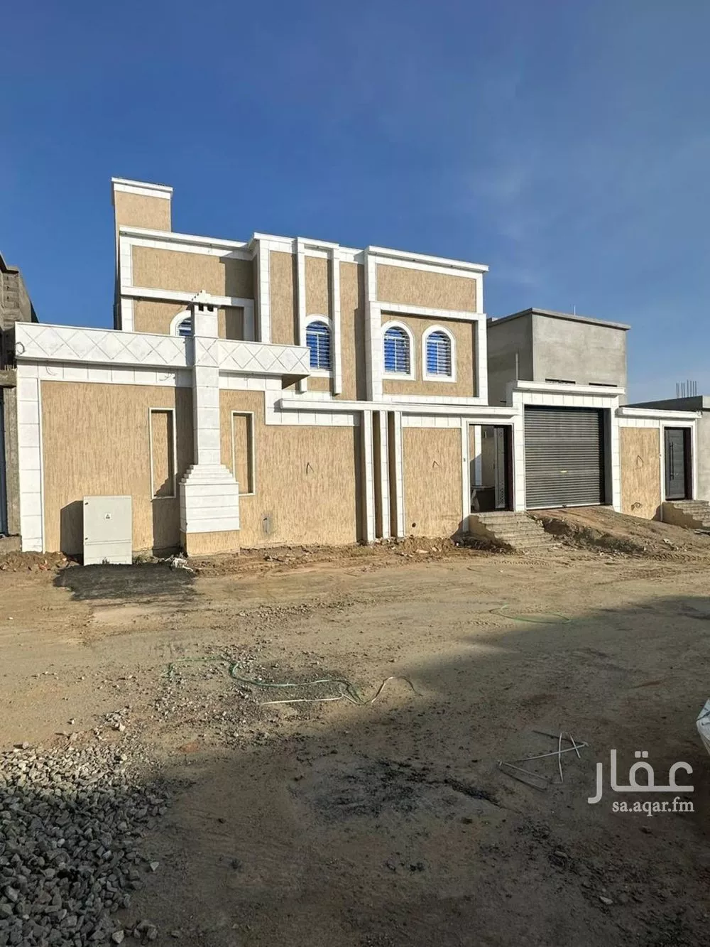 فيلا للبيع في شارع شارع, حي القافلة, مدينة خميس مشيط, منطقة عسير 1 صورة