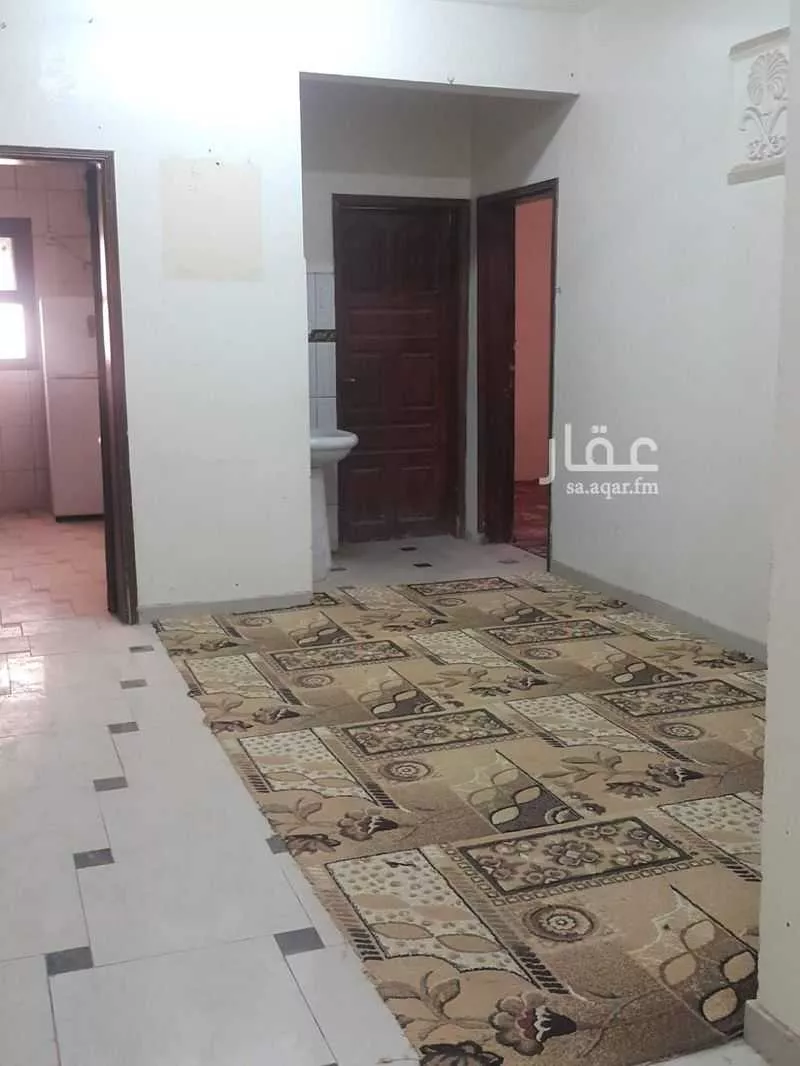 شقة للبيع في شارع الملك خالد ابن عبدالعزيز, حي المخيم, مدينة نجران, منطقة نجران 1 صورة