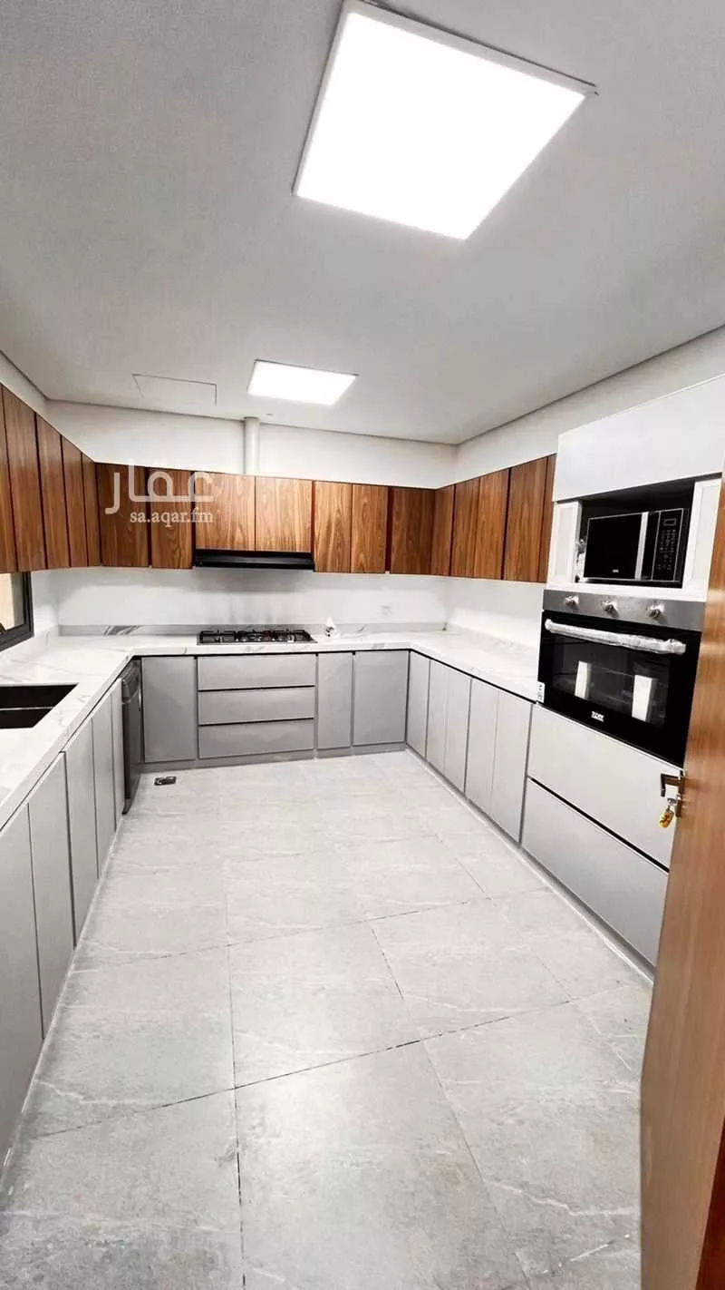 فيلا للإيجار في شارع سعيد المغربي, حي مطار الملك خالد الدولي, مدينة الرياض, منطقة الرياض 1 صورة