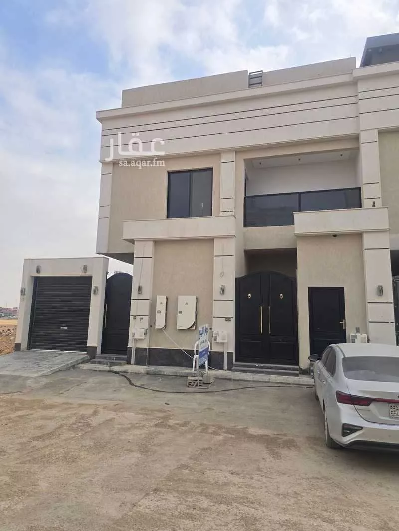 دور للبيع في شارع السلطان قابوس, حي المعيزيلة, مدينة الرياض, منطقة الرياض 1 صورة