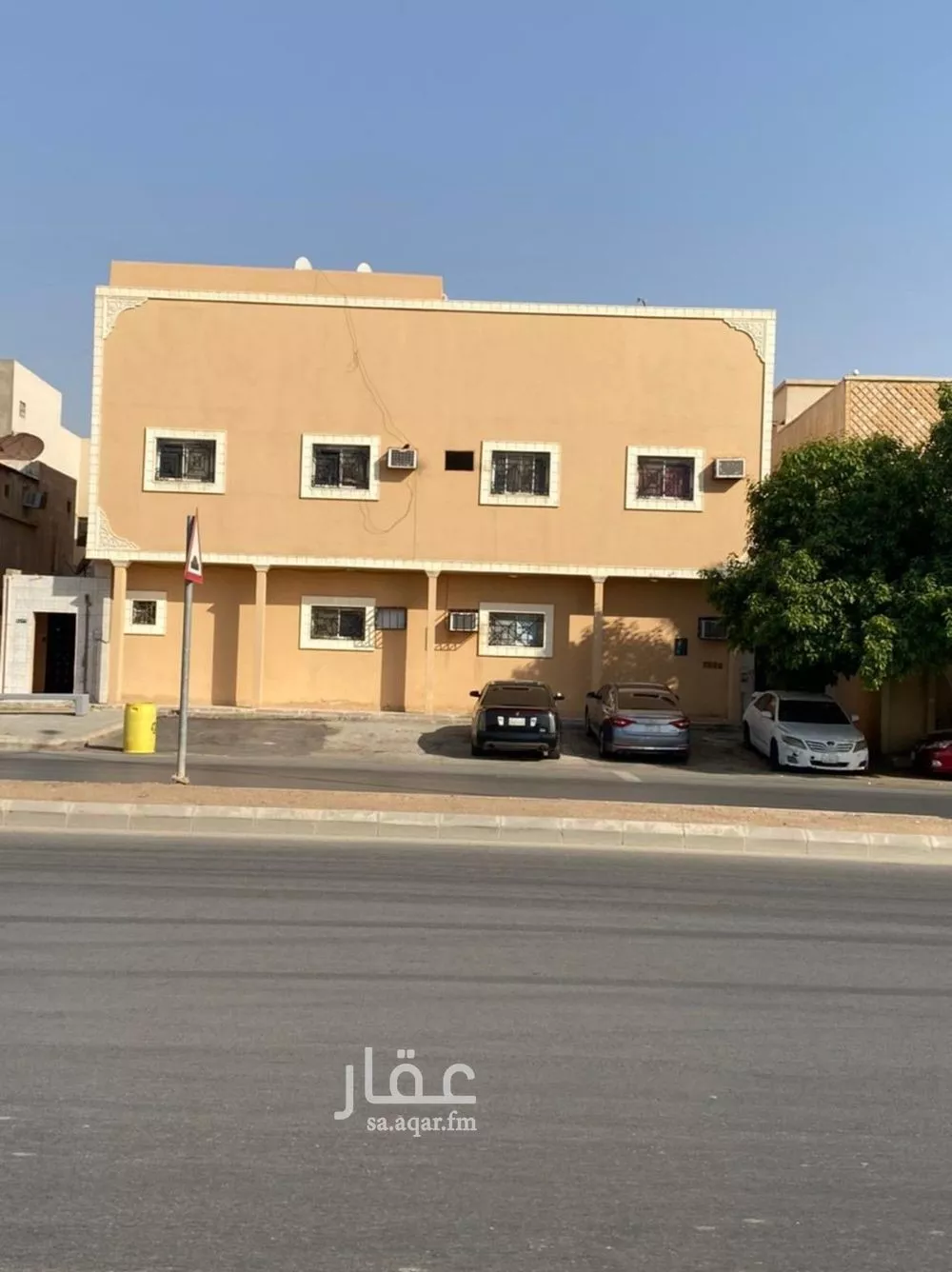 عمارة للبيع في شارع عبدالله بن الزبير, حي العريجاء الغربي, مدينة الرياض, منطقة الرياض 1 صورة