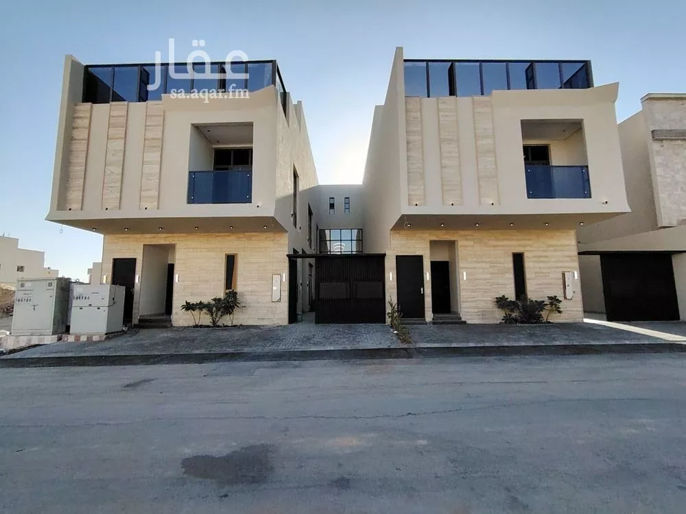 فيلا للبيع في شارع السيل الكبير, حي المهدية, مدينة الرياض, منطقة الرياض 1 صورة
