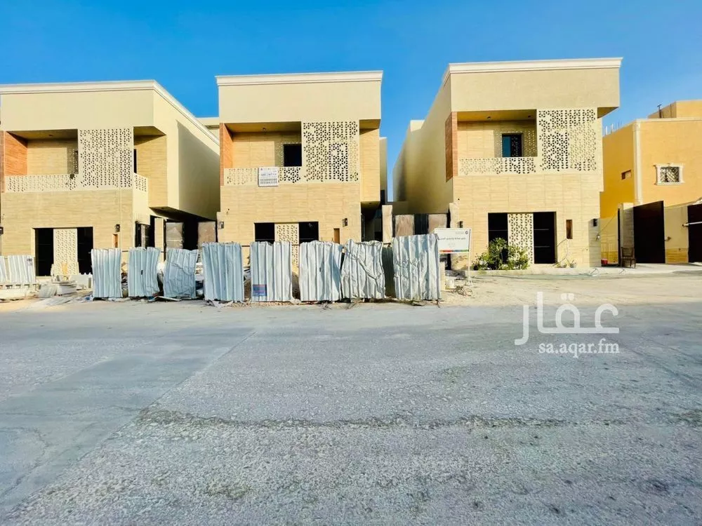 فيلا للبيع في شارع السيل الكبير, حي المهدية, مدينة الرياض, منطقة الرياض 1 صورة