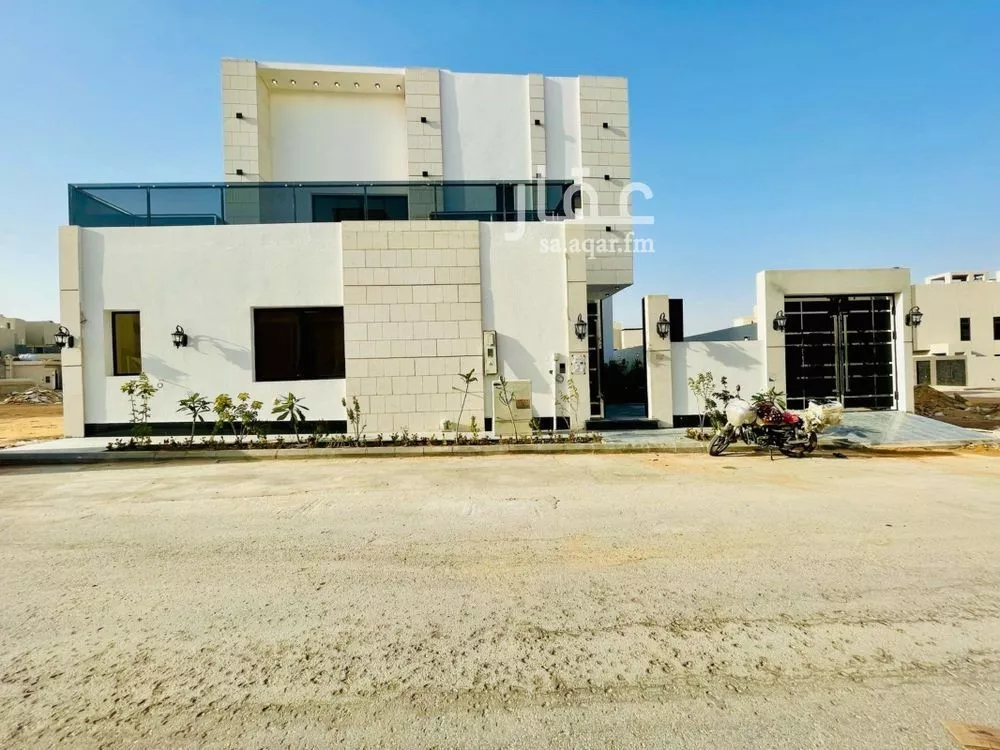 فيلا للبيع في شارع أحمد بن هاشم, حي المهدية, مدينة الرياض, منطقة الرياض 1 صورة