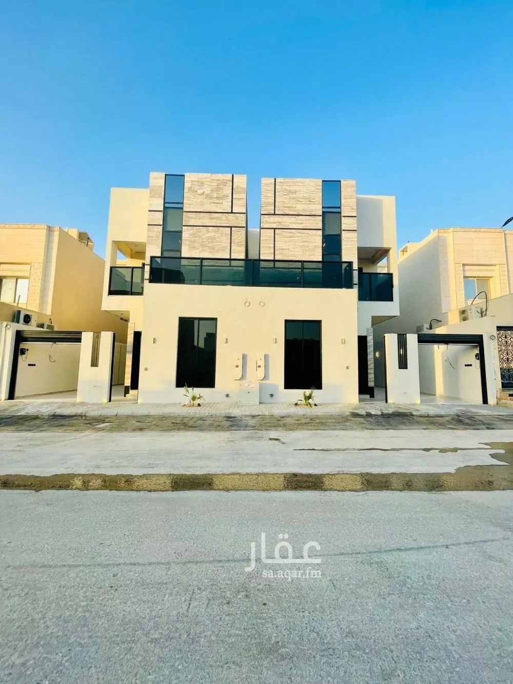 فيلا للبيع في شارع محمد بن زين العابدين, حي المهدية, مدينة الرياض, منطقة الرياض 1 صورة