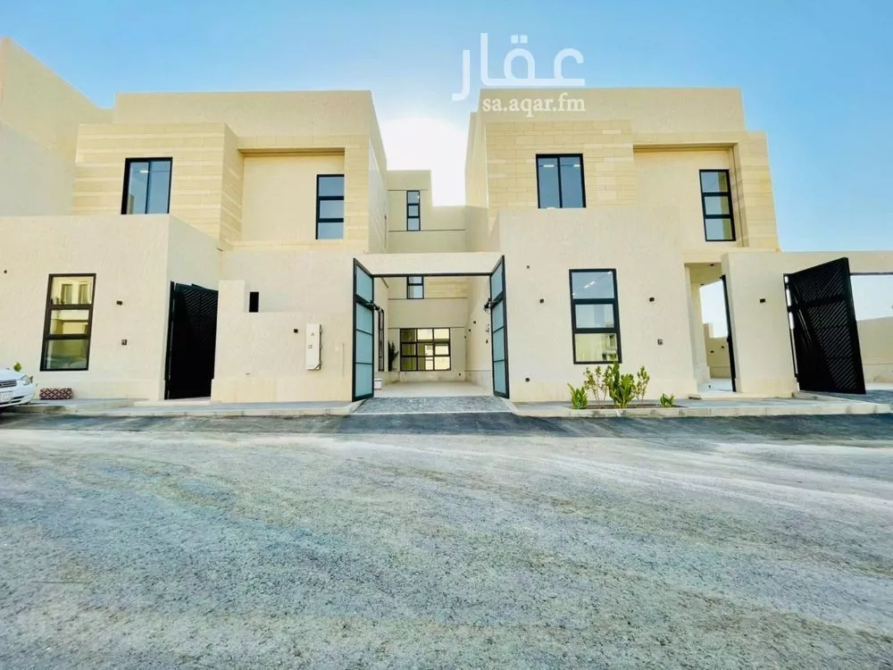 فيلا للبيع في شارع أبي المكارم بن سهل, حي المهدية, مدينة الرياض, منطقة الرياض 1 صورة