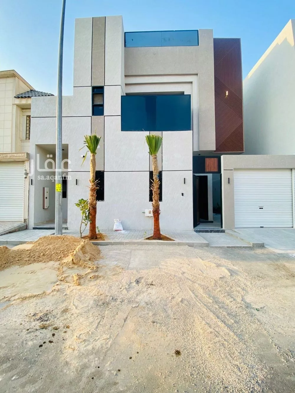 فيلا للبيع في شارع رقم 57, حي ظهرة لبن, مدينة الرياض, منطقة الرياض 1 صورة