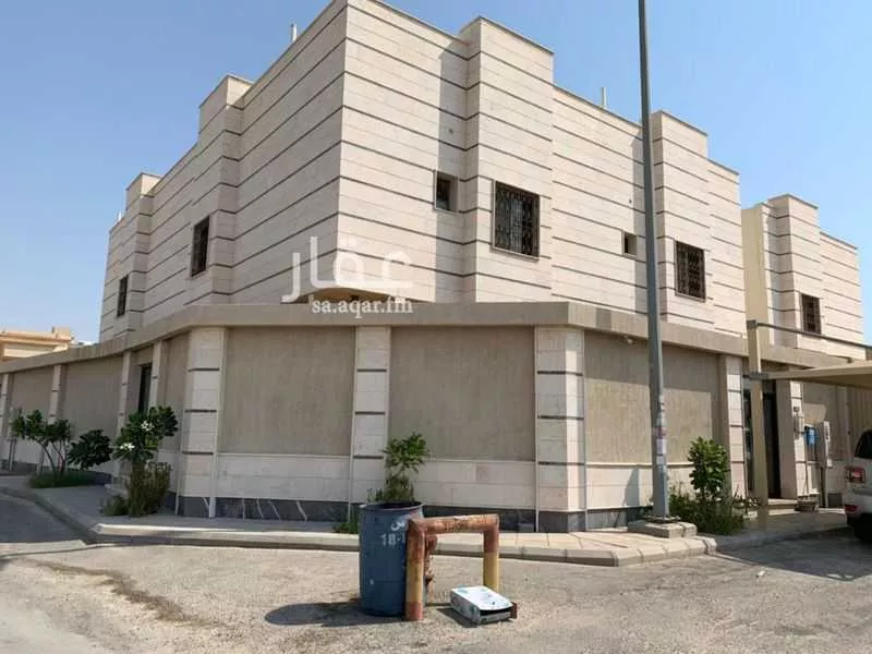 فيلا للبيع في شارع اياس بن أوس, حي النسيم, مدينة القطيف, المنطقة الشرقية 1 صورة