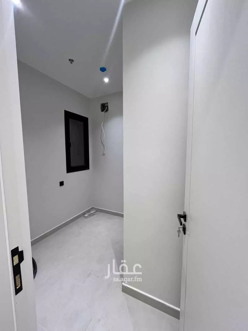 شقة للبيع في شارع 10ا, حي البحر, مدينة الخبر, المنطقة الشرقية 1 صورة