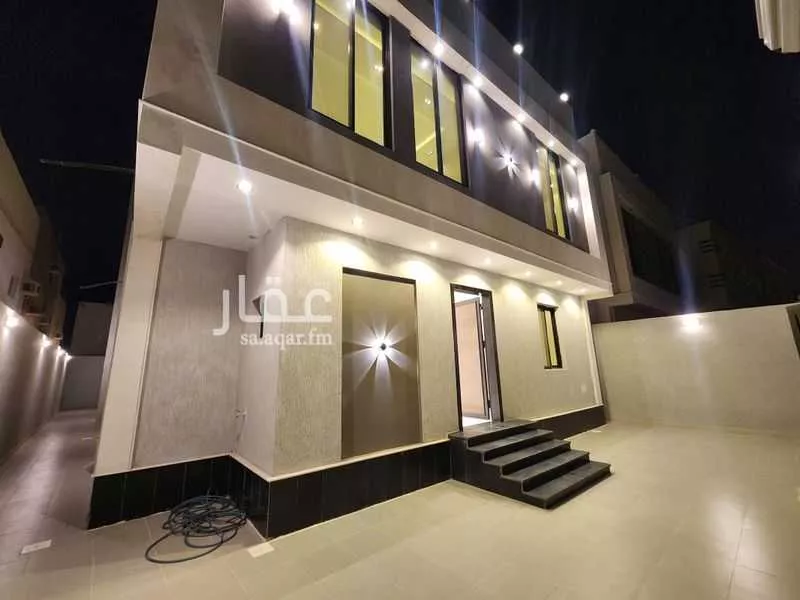 فيلا للبيع في شارع إبن الحسن الطاهري, حي الفلاح, مدينة جدة, منطقة مكة المكرمة 1 صورة
