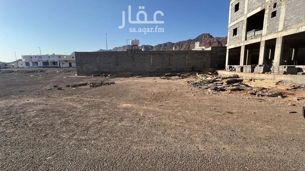 أرض للبيع في شارع قدامة بن مظعون, حي الشافية, مدينة المدينه المنوره, منطقة المدينة المنورة 1 صورة