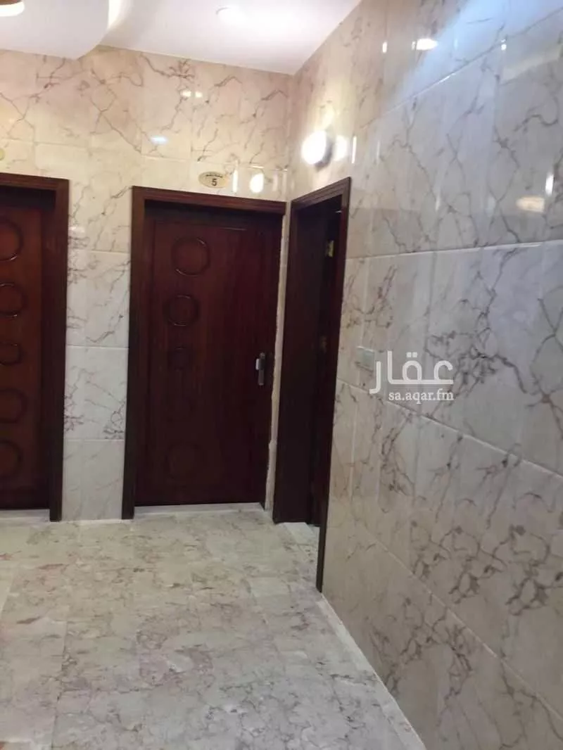 عمارة للإيجار في شارع شارع أبو بكر الصديق, حي الرحاب 1, مدينة جازان, منطقة جازان 1 صورة