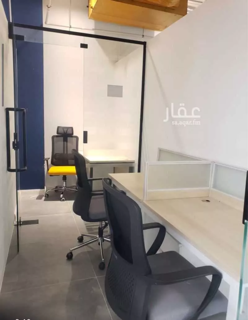 مكتب تجاري للإيجار في شارع صيدا, حي الدريهمية, مدينة الرياض, منطقة الرياض 1 صورة