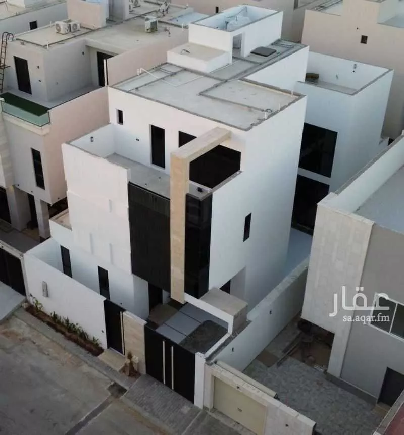 فيلا للبيع في شارع الحسن ابن منصور ابن الجصاص, حي النهضة, مدينة بريدة, منطقة القصيم 1 صورة