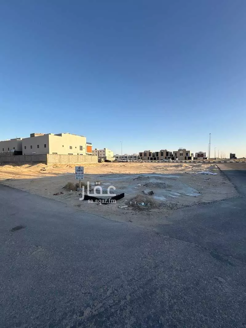 أرض للبيع في شارع خالد ابن احمد السديري, حي الدانة, مدينة الاحساء, المنطقة الشرقية 1 صورة