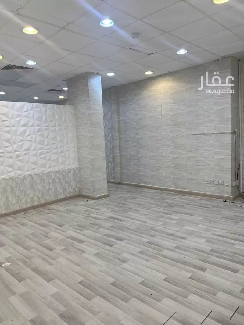 مكتب تجاري للإيجار في شارع 14682412, حي التعاون, مدينة الرياض, منطقة الرياض 1 صورة