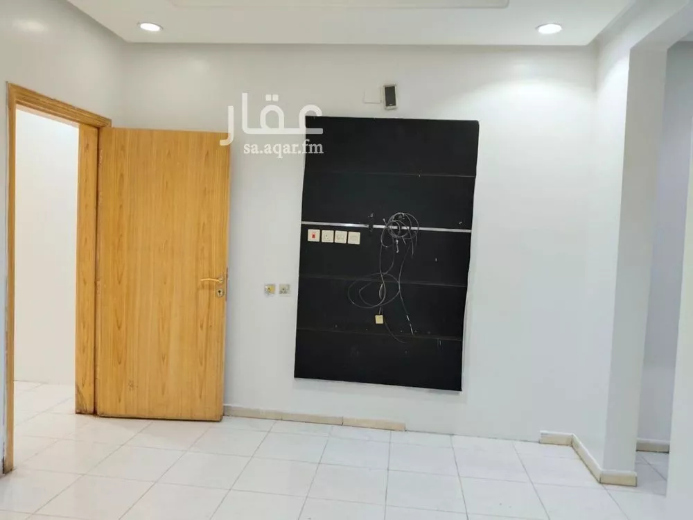 شقة للإيجار في شارع عبدالله بن قيس, حي إشبيلية, مدينة الرياض, منطقة الرياض 1 صورة