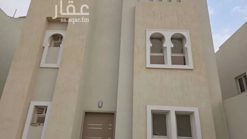 فيلا للإيجار في شارع 6904165, حي الجنادرية, مدينة الرياض, منطقة الرياض 1 صورة