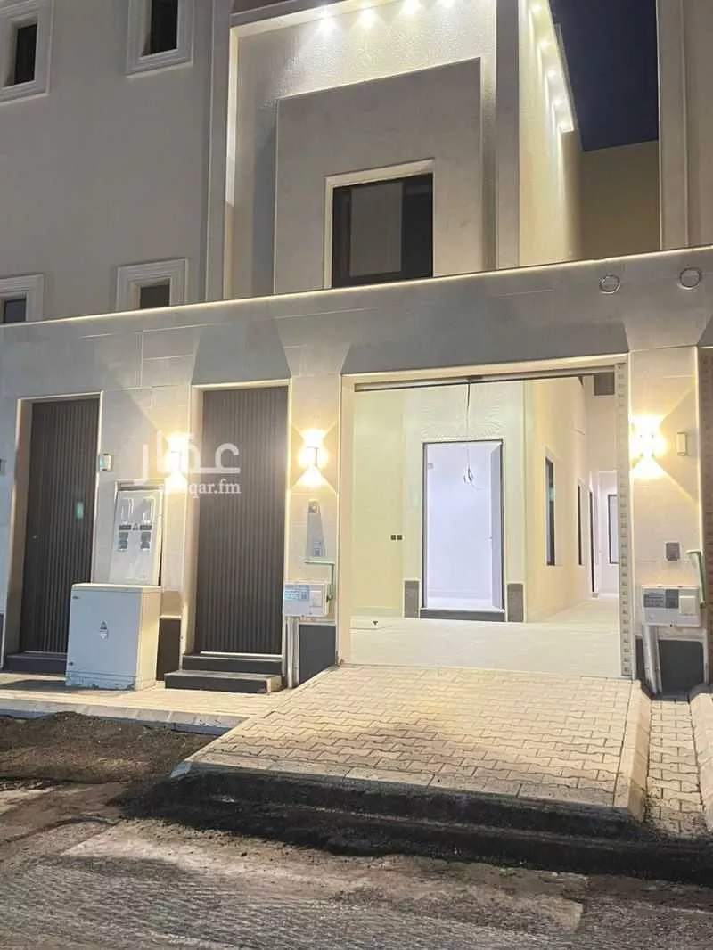 دور للبيع في شارع ابن المعري, حي العوالي, مدينة الرياض, منطقة الرياض 1 صورة