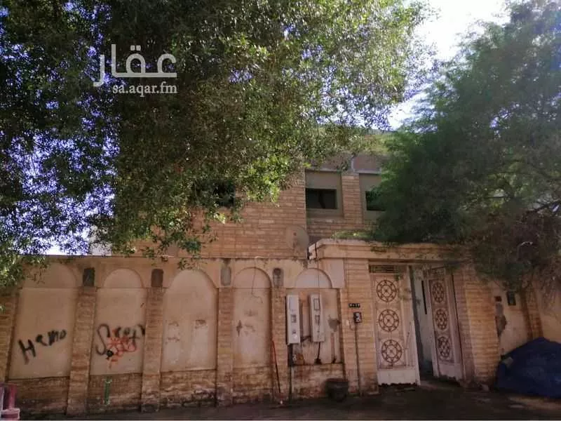 فيلا للبيع في شارع أروى بنت عبدالمطلب, حي الملز, مدينة الرياض, منطقة الرياض 1 صورة