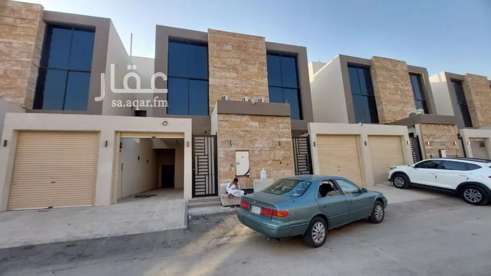 دور للبيع في حي بدر, مدينة الرياض, منطقة الرياض 1 صورة