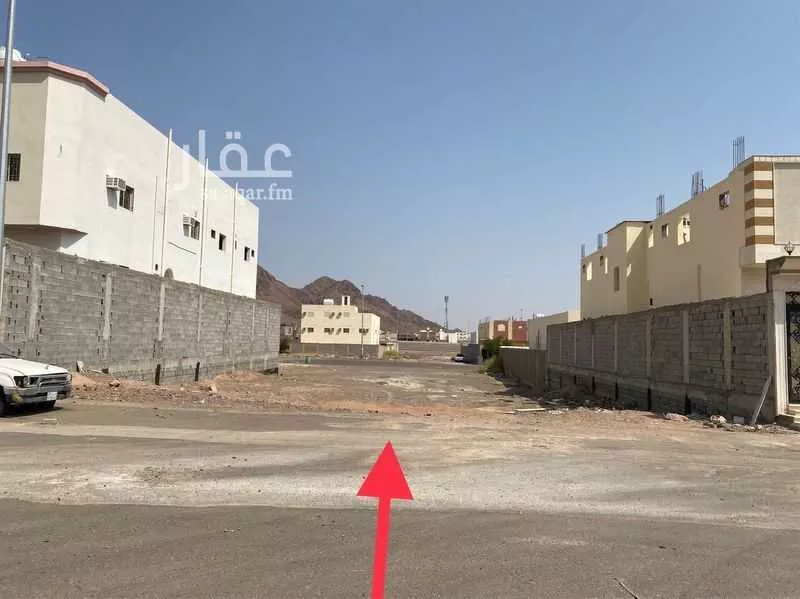 أرض للبيع في شارع عبد الله بن مالك الارجي ، حي المدينة الصناعية ، المدينة المنورة ، منطقة المدينة المنورة 1 صورة