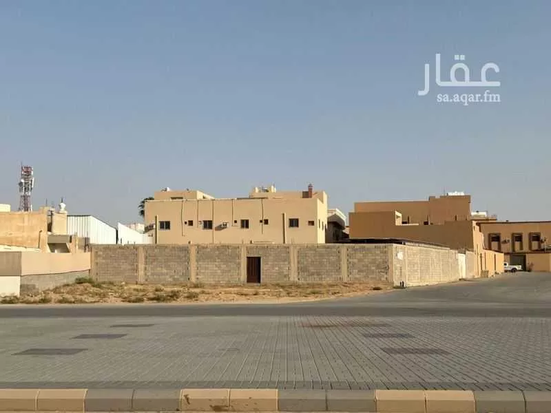 أرض للبيع في شارع مسلم بن عبيد الله, حي النقع الغربي, مدينة بريده, منطقة القصيم 1 صورة