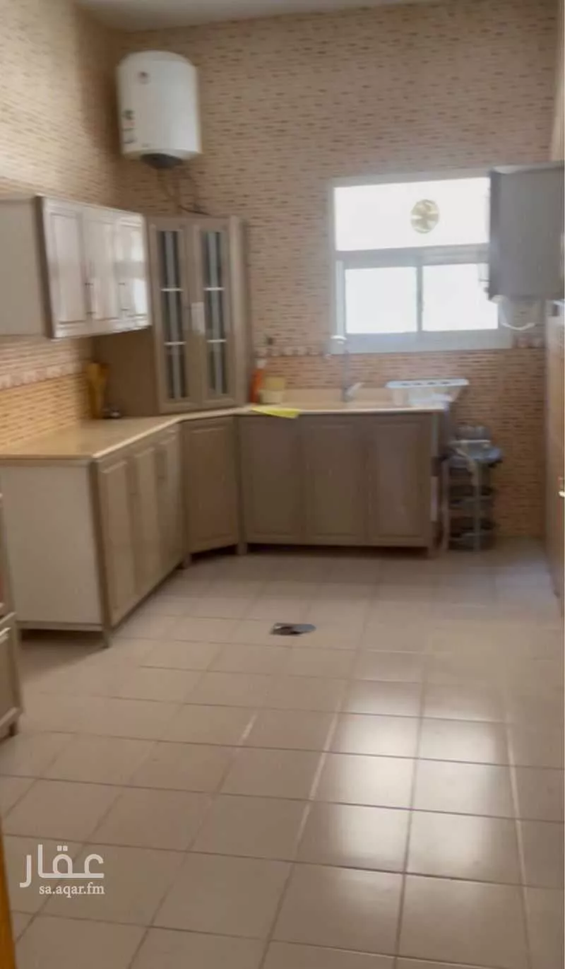 شقة للإيجار في شارع العيينة ، حي ظهرة لبن ، الرياض ، منطقة الرياض 1 صورة