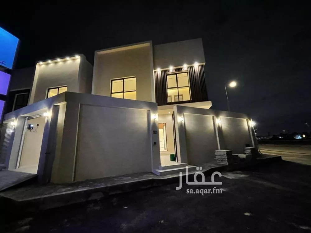 فيلا للبيع في شارع القاضي شريح, حي عكاظ, مدينة الرياض, منطقة الرياض 1 صورة