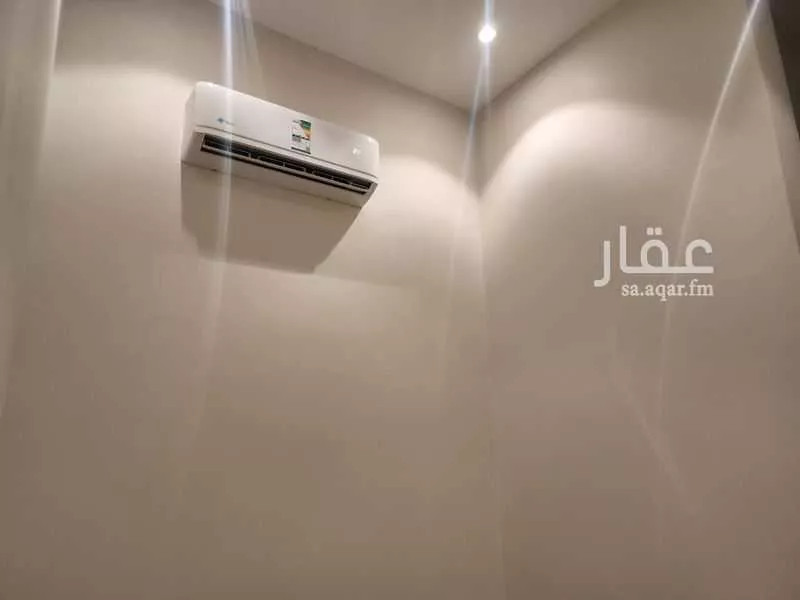غرفة للإيجار في شارع محمد بن عبدالعزيز العجاجي, حي القيروان, مدينة الرياض, منطقة الرياض 1 صورة