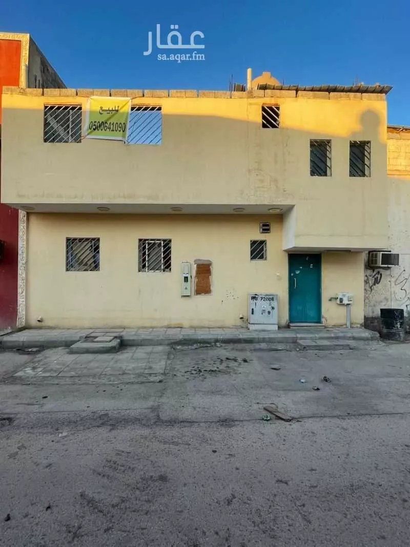 فيلا للبيع في شارع اسماعيل الانصارى, حي الغنامية, مدينة الرياض, منطقة الرياض 1 صورة