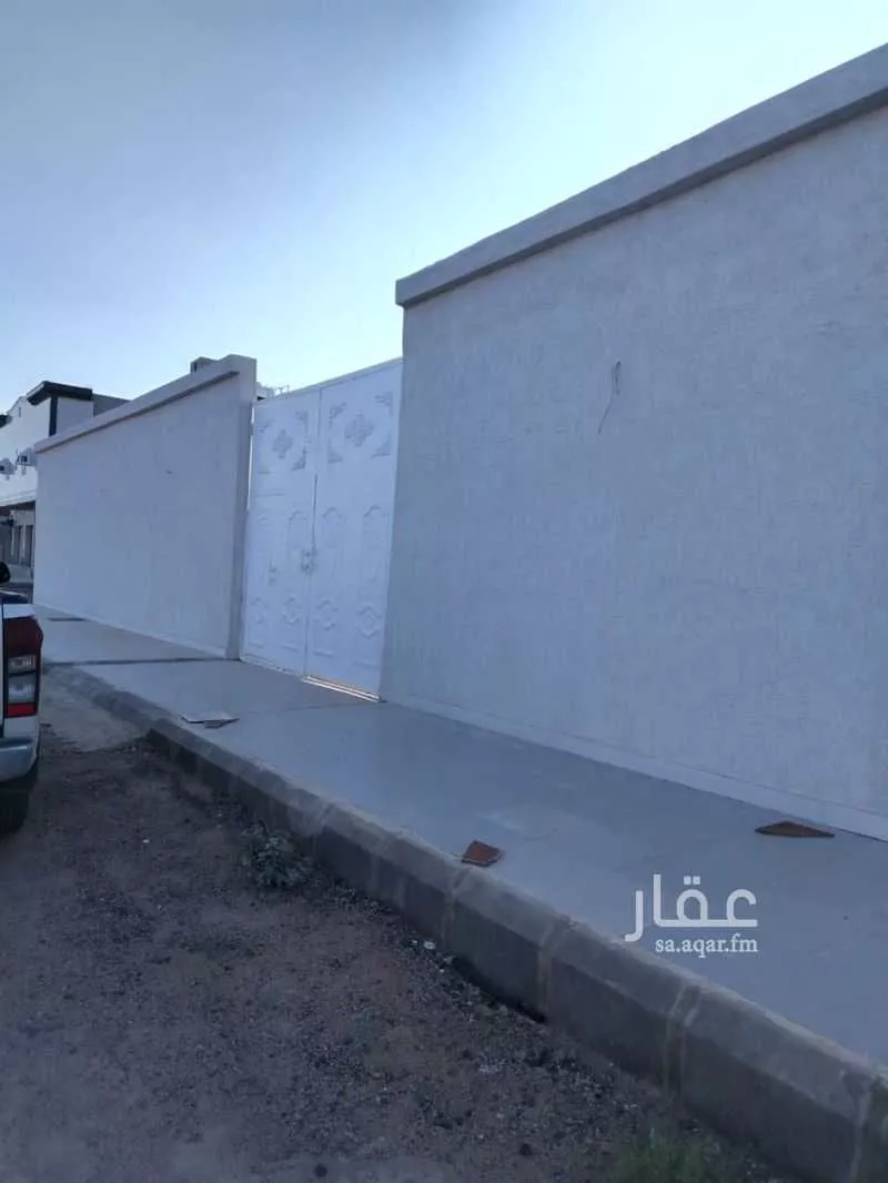 استراحة للبيع في شارع مالك بن الحسحاس, حي أبو مرخة, مدينة المدينه المنوره, منطقة المدينة المنورة 1 صورة