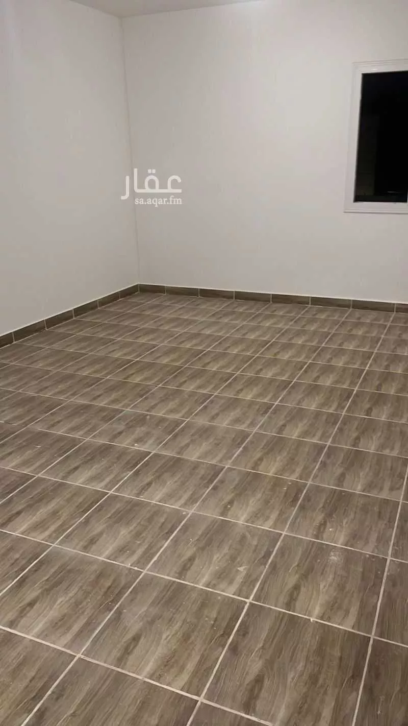 فيلا للإيجار في شارع علي بن عمر الحمامي, حي مطار الملك خالد الدولي, مدينة الرياض, منطقة الرياض 1 صورة