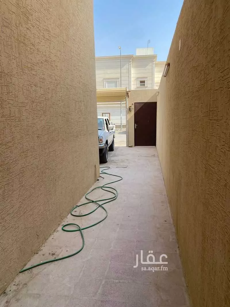 شقة للإيجار في شارع عيينه بن اسماء ، حي الجامعة ، الخرج ، الخرج 1 صورة