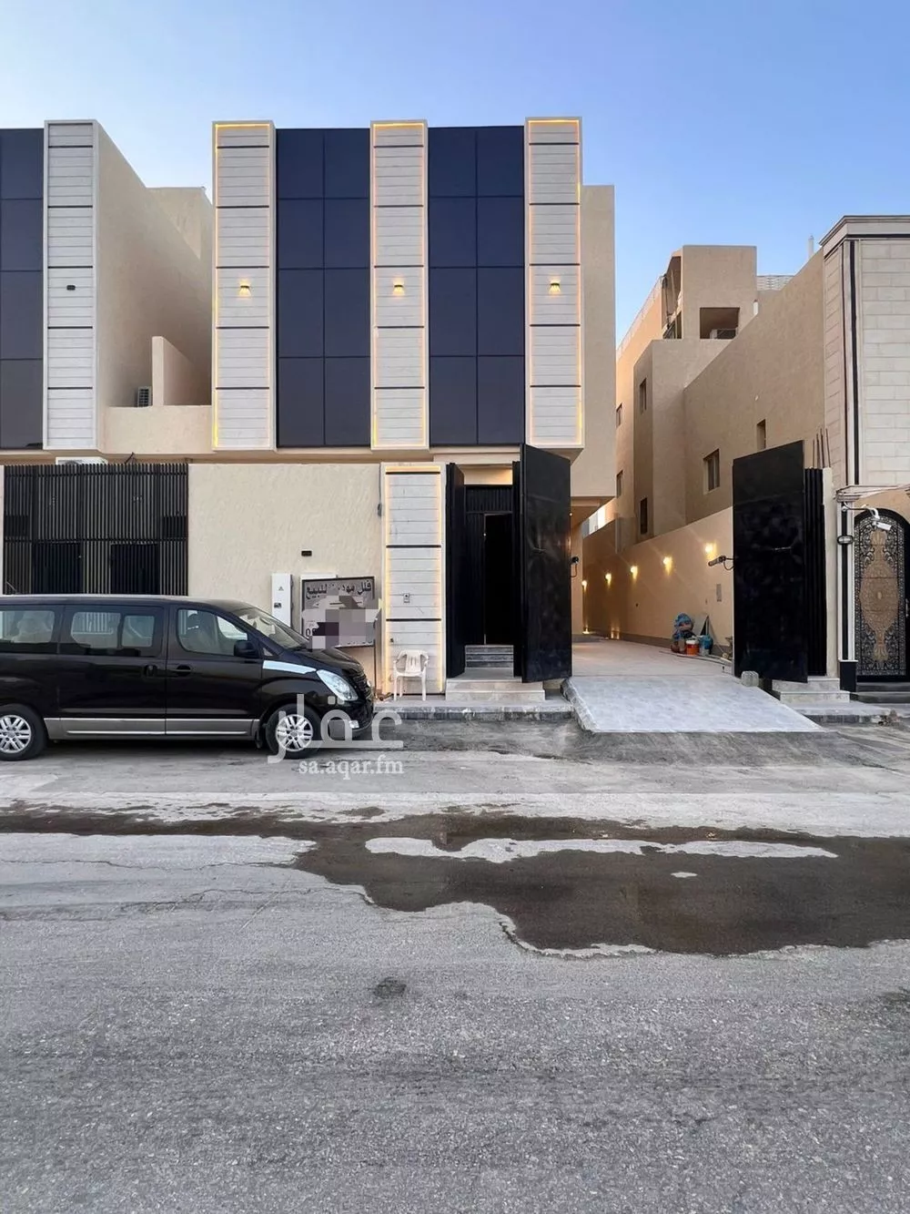 فيلا للبيع في شارع محمد البياري, حي العارض, مدينة الرياض, منطقة الرياض 1 صورة