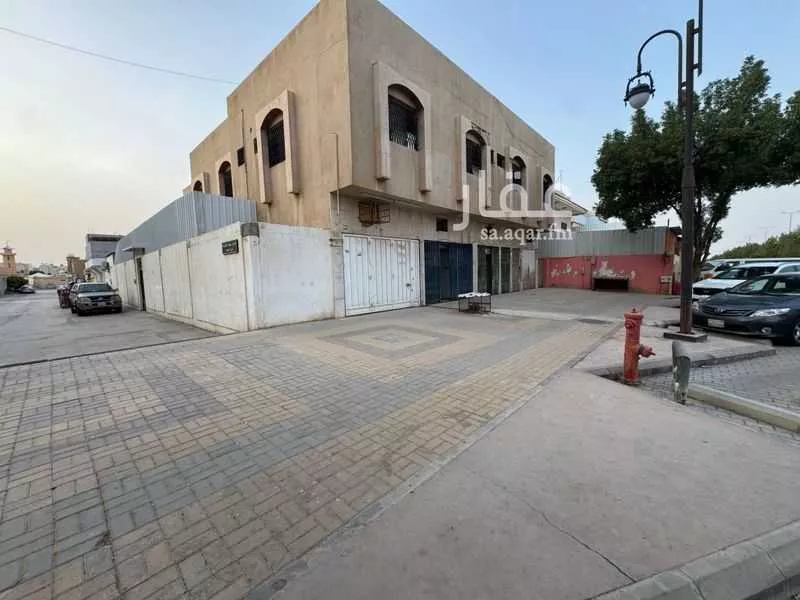 محل للإيجار في شارع حاتم الطائي, حي الروضة, مدينة الرياض, منطقة الرياض 1 صورة