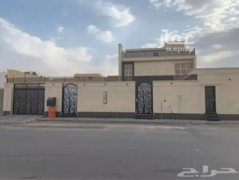 فيلا للبيع في شارع على عبدالله الحصين, حي الفلاح, مدينة بريده, منطقة القصيم 1 صورة