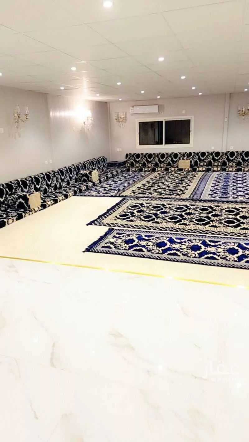 مخيم للحجز في رويغب ، ثادق 1 صورة