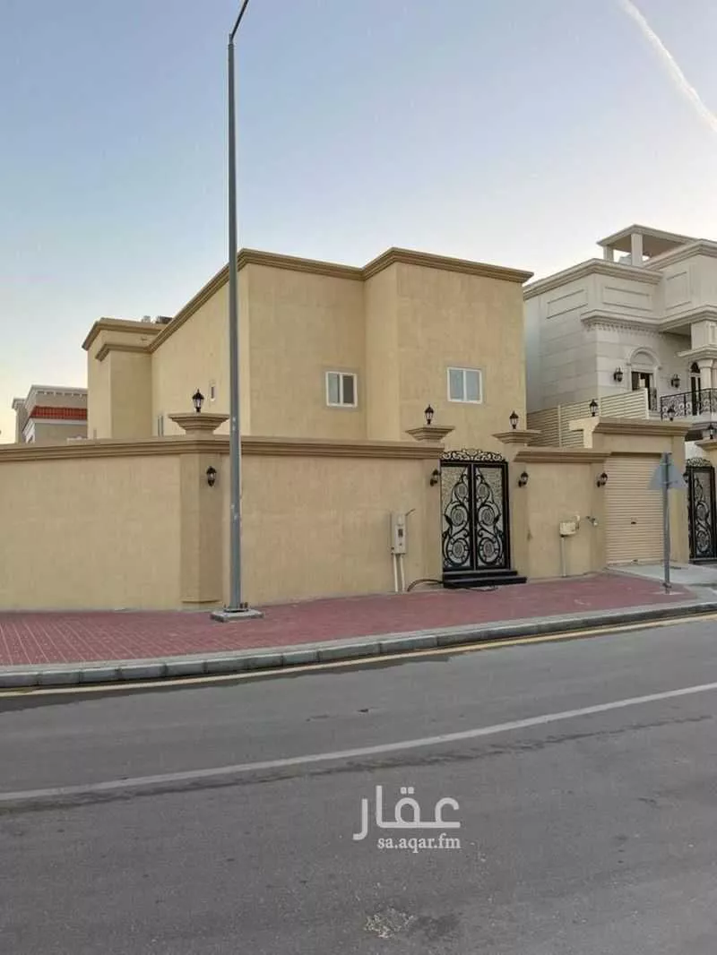 فيلا للبيع في شارع سعد الانصاري, حي الحسام, مدينة الدمام, المنطقة الشرقية 1 صورة