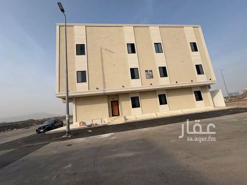 عمارة للبيع في شارع محمد بن عثيم الحضرمي, حي جشم, مدينة المدينة المنورة, منطقة المدينة المنورة 1 صورة