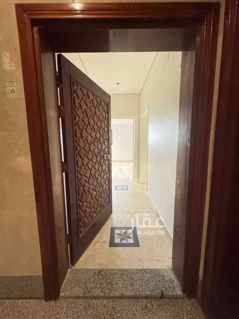 شقة للإيجار في شارع زراره بن قيس الانصاري, حي أبوبريقاء, مدينة المدينه المنوره, منطقة المدينة المنورة 1 صورة