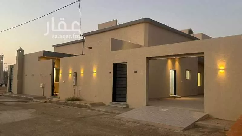 فيلا للبيع في شارع عبدالله بن عباس, حي العلاوة, مدينة مرات, منطقة الرياض 1 صورة