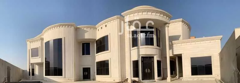 فيلا للبيع في شارع الجوزاء, حي البلدية, مدينة حفر الباطن, المنطقة الشرقية 1 صورة