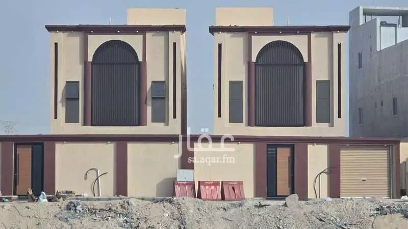فيلا للبيع في شارع عباد ابن بشر الاشهل ، حي الصقور ، الهفوف‎ ، الاحساء 1 صورة
