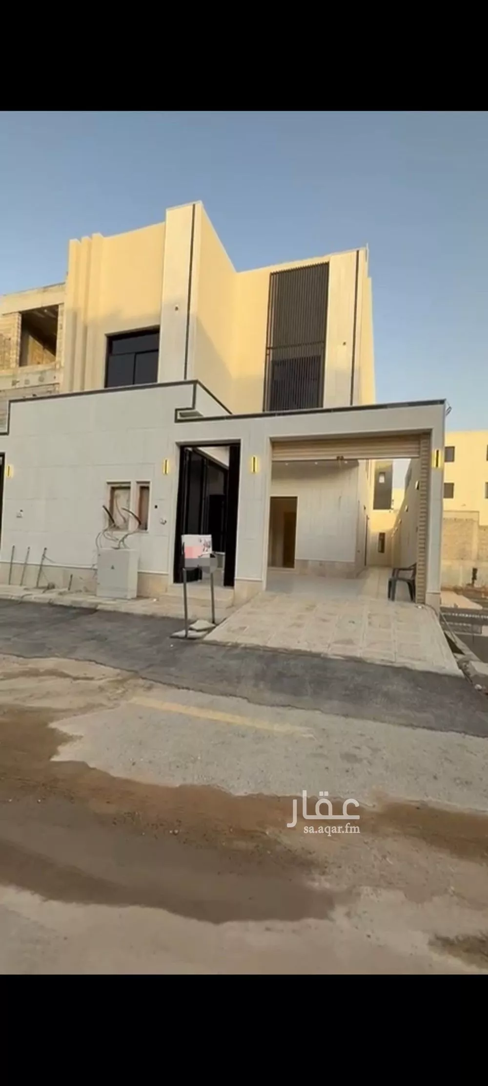 دور للبيع في شارع إبراهيم بن نعيم, حي الجنادرية, مدينة الرياض, منطقة الرياض 1 صورة