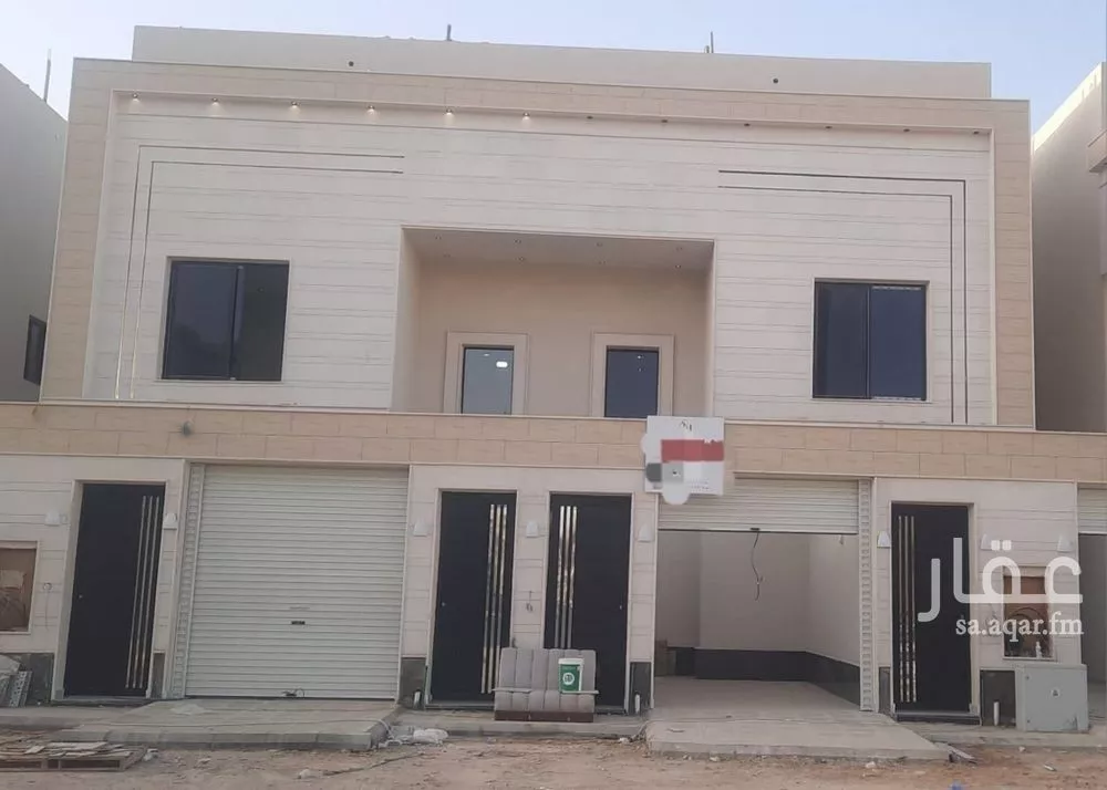 دور للبيع في شارع سلمة بن شبيب, حي طويق, مدينة الرياض, منطقة الرياض 1 صورة