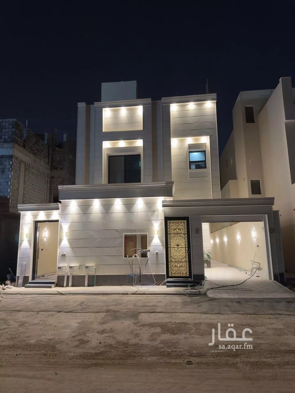 دور للبيع في حي الندوة, مدينة الرياض, منطقة الرياض 1 صورة