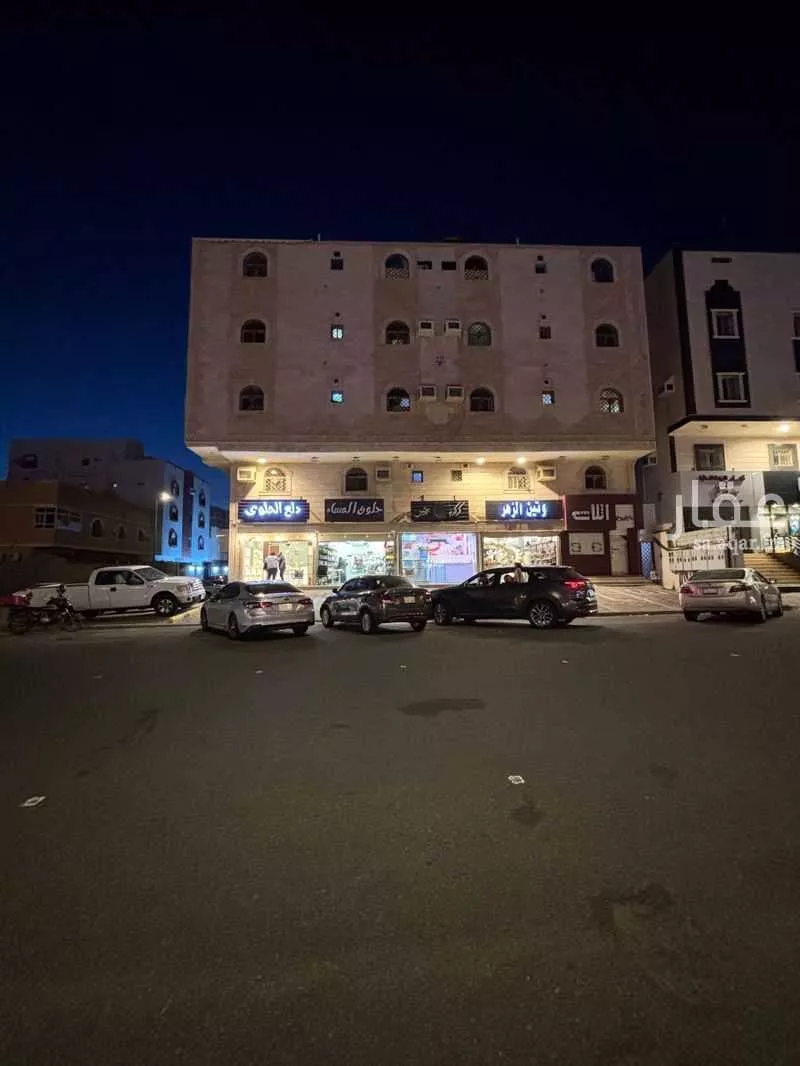 عمارة للبيع في شارع محمد البياري, حي البحيرات, مدينة مكه المكرمه, منطقة مكة المكرمة 1 صورة