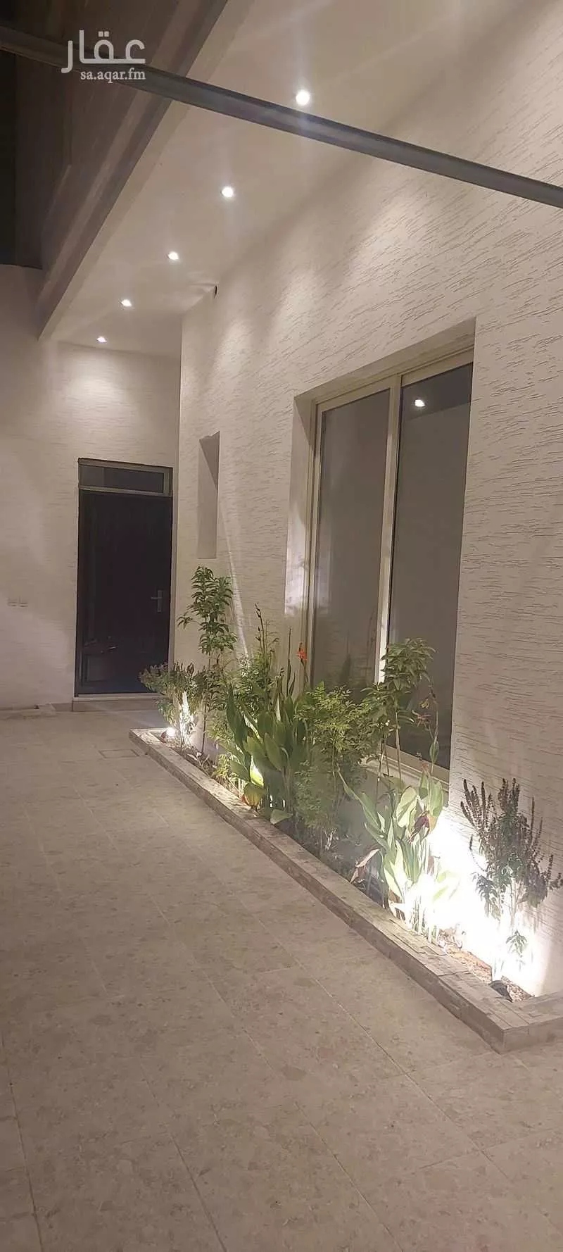 فيلا للإيجار في شارع ابن عمر الدقاق, حي القيروان, مدينة الرياض, منطقة الرياض 1 صورة