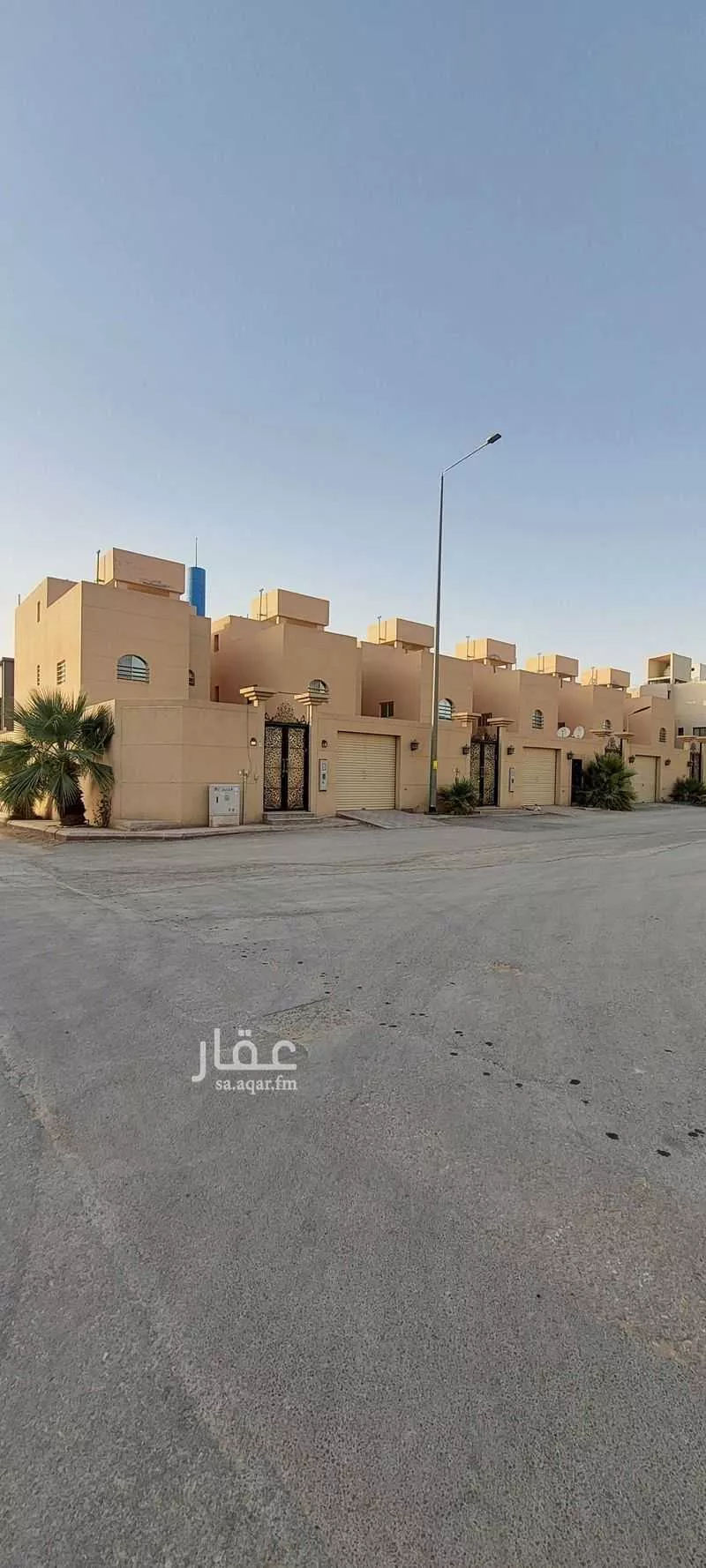 فيلا للبيع في شارع شهيد الدين ثم الوطن محمد يحيى محمد الب, حي العارض, مدينة الرياض, منطقة الرياض 1 صورة